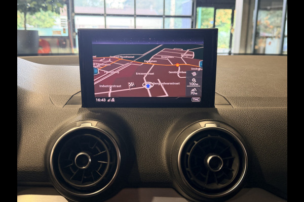 Audi Q2 1.4 TFSI CoD limited S-Line Panorama | Half leder | Navigatie | LED