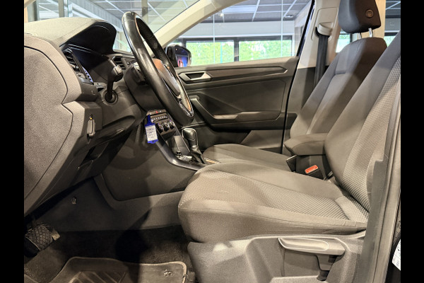 Volkswagen T-Roc 1.5 TSI Sport Stoelverwarming | Lane assist | Trekhaak | Navigatie