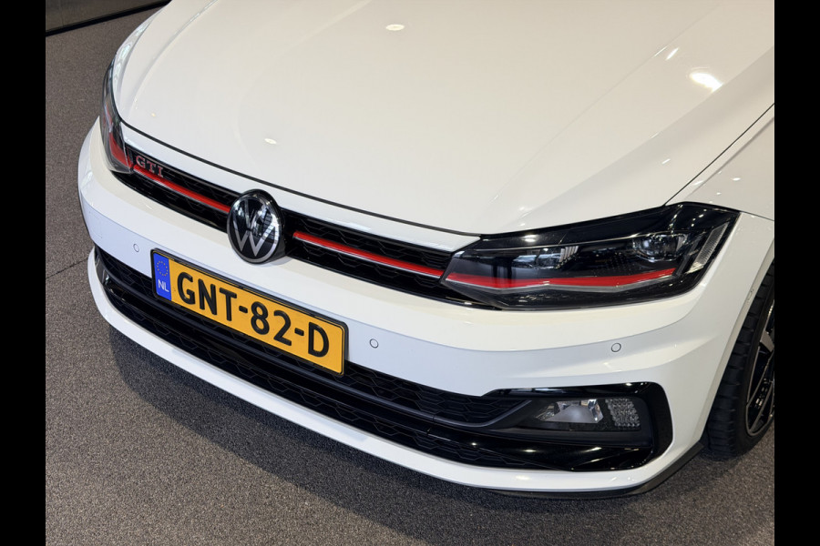Volkswagen Polo 2.0 TSI GTI 200 PK | DSG | Virtual | Camera | Stoelverwarming