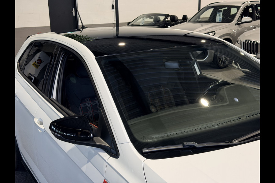 Volkswagen Polo 2.0 TSI GTI 200 PK | DSG | Virtual | Camera | Stoelverwarming