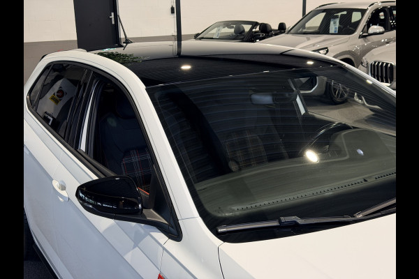 Volkswagen Polo 2.0 TSI GTI 200 PK | DSG | Virtual | Camera | Stoelverwarming