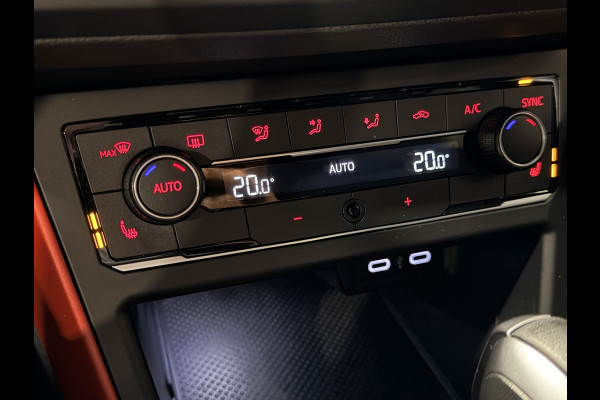 Volkswagen Polo 2.0 TSI GTI 200 PK | DSG | Virtual | Camera | Stoelverwarming