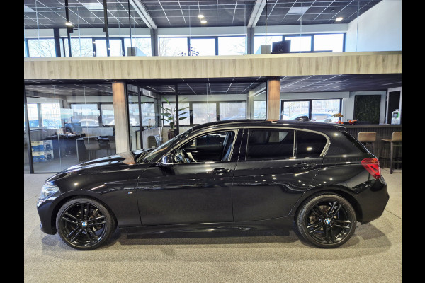 BMW 1-serie M-Sport Shadow Edition Camera | Leder | Stoelverwarming | Zwarte hemel | CarPlay | Cruise