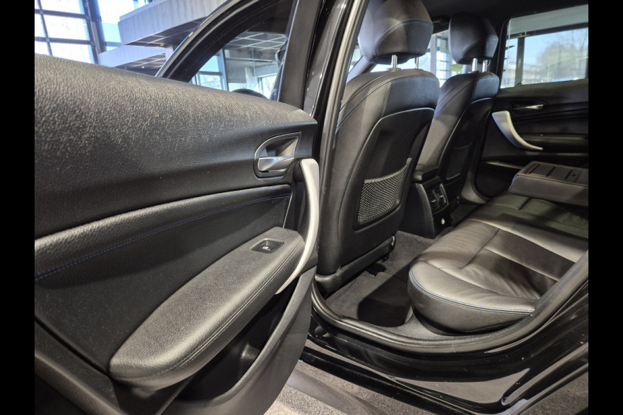 BMW 1-serie M-Sport Shadow Edition Camera | Leder | Stoelverwarming | Zwarte hemel | CarPlay | Cruise