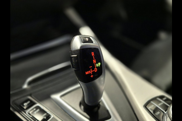 BMW 1-serie M-Sport Shadow Edition Camera | Leder | Stoelverwarming | Zwarte hemel | CarPlay | Cruise