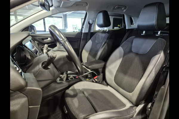 Opel Grandland X 1.6 CDTi Business Executive Navigatie |Trekhaak | Sensoren | Carplay-Android
