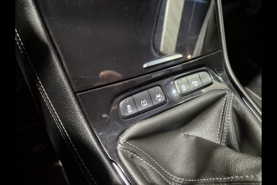 Opel Grandland X 1.6 CDTi Business Executive Navigatie |Trekhaak | Sensoren | Carplay-Android