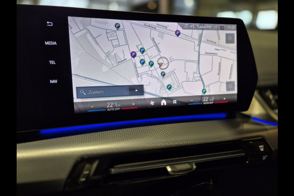 BMW X1 xDrive25e High Executive M-Sport | Panorama | HUD | 360 Camera | Stoelverwarming | Carplay/Android