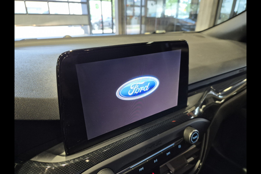 Ford FOCUS Wagon 1.0 EcoBoost Titanium Business Navigatie | LED | Camera | Carplay | Clima