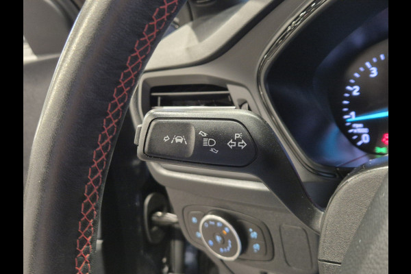 Ford FOCUS Wagon 1.0 EcoBoost Titanium Business Navigatie | LED | Camera | Carplay | Clima