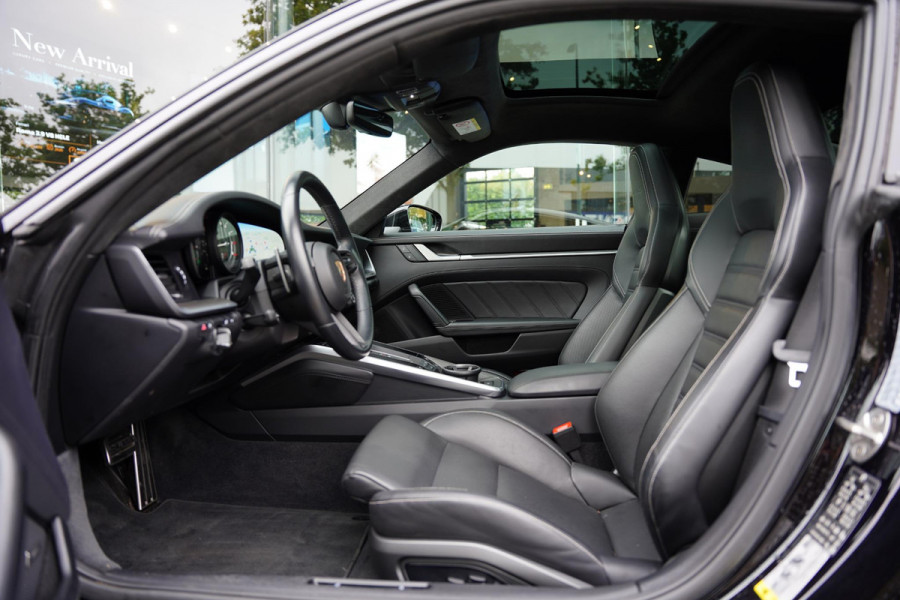 Porsche 911 992 Coupe 3.8 Turbo S BTW / PCCB / Sportuitlaat