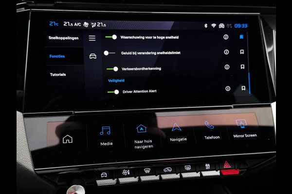 Peugeot 308 SW 1.6 Plug-in Hybrid 180 GT | 100% SOH | Leder-Alcantara + Memory | Camera | Navigatie