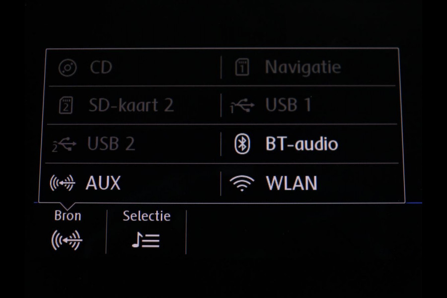 Volkswagen Tiguan Allspace 1.5 TSI Highline Business R | Leder | Trekhaak | Virtual dashboard | Adaptive cruise | Camera | Park assist | Carplay | Climate control | Stoelverwarming | Full LED |