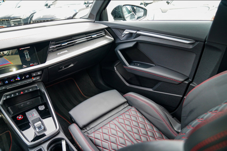 Audi S3 Sportback 2.0 TFSI S3 quattro | Panorama | RS Zetels | Virtual Cockpit | Bang&Olufsen | Adaptieve Cruise Control | LED