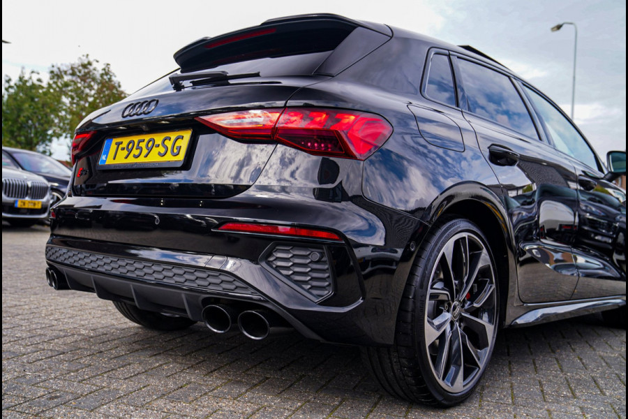 Audi S3 Sportback 2.0 TFSI S3 quattro | Panorama | RS Zetels | Virtual Cockpit | Bang&Olufsen | Adaptieve Cruise Control | LED