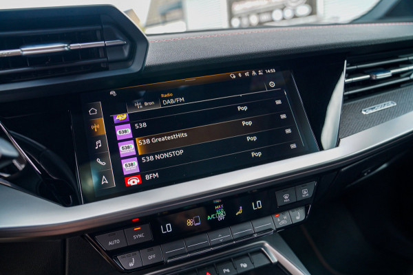 Audi S3 Sportback 2.0 TFSI S3 quattro | Panorama | RS Zetels | Virtual Cockpit | Bang&Olufsen | Adaptieve Cruise Control | LED