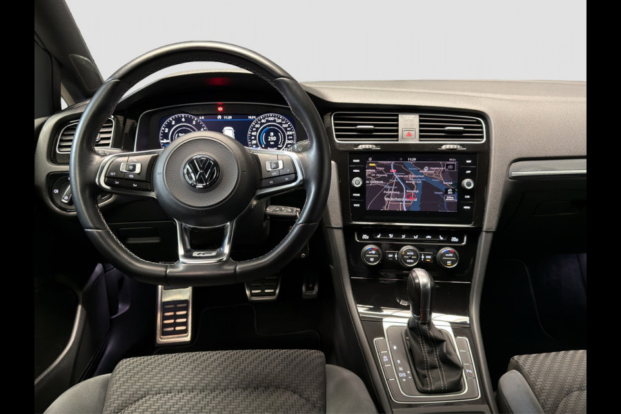 Volkswagen Golf 1.5 TSI Highline Business R|EL.Trekh|ACC|Carplay|Navi| Lapiz Blue