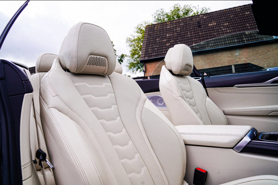 BMW 8 Serie M850i xDrive High Executive | Head Up Display | Bowers & Wilkins | 360 Camera | Laser | Stoelverkoeling