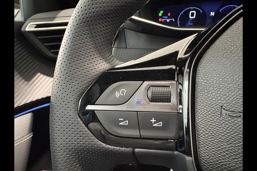 Peugeot 2008 1.2 Hybrid 145 GT | Apple Carplay/Android Auto | Voorraad | Camera