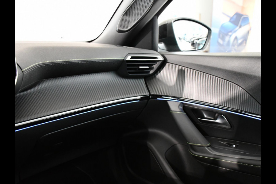 Peugeot 2008 1.2 Hybrid 145 GT | Apple Carplay/Android Auto | Voorraad | Camera