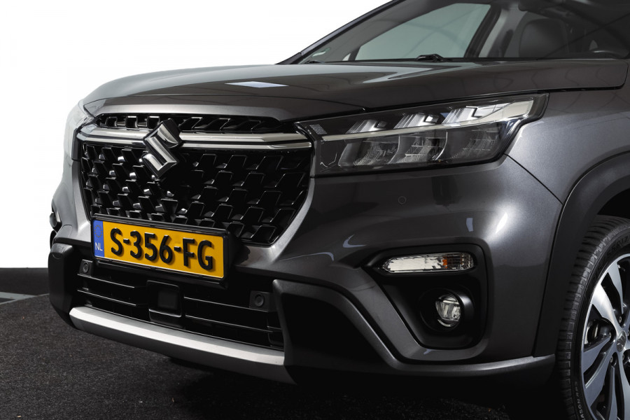 Suzuki S-Cross 1.5 Hybrid Style Orig. NL | S/K-Panodak | Adapt. Cruise | Stoelverw. | 360 Camera | PDC | NAV+App. Connect | Afn. Trekhaak | ECC | LM 17" |