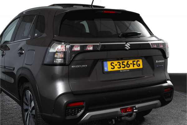 Suzuki S-Cross 1.5 Hybrid Style Orig. NL | S/K-Panodak | Adapt. Cruise | Stoelverw. | 360 Camera | PDC | NAV+App. Connect | Afn. Trekhaak | ECC | LM 17" |
