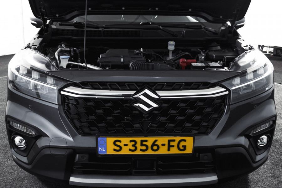 Suzuki S-Cross 1.5 Hybrid Style Orig. NL | S/K-Panodak | Adapt. Cruise | Stoelverw. | 360 Camera | PDC | NAV+App. Connect | Afn. Trekhaak | ECC | LM 17" |