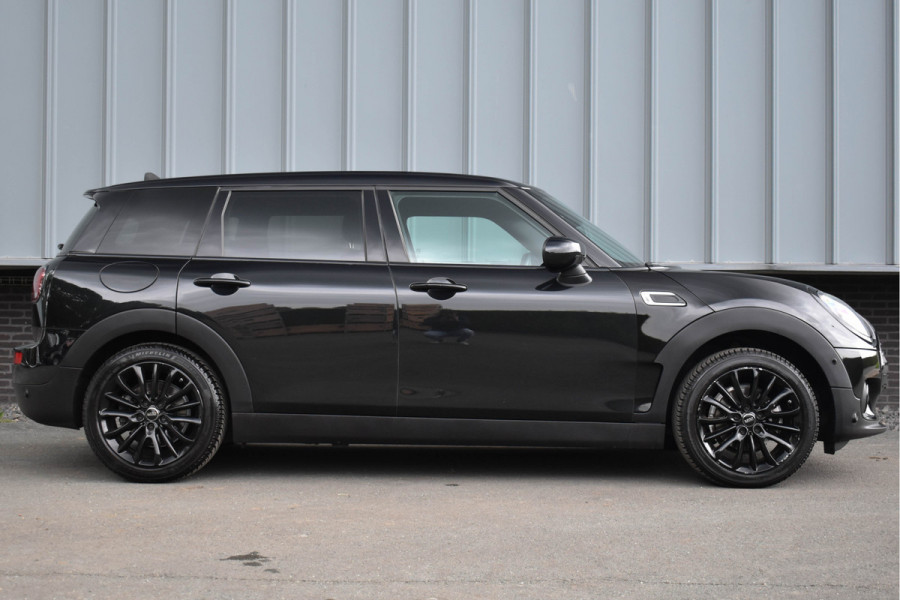 MINI Clubman 1.5 One Aut. | Xenon/LED | Stoelverwarming | Keyless | Navi | DAB | Black Pack