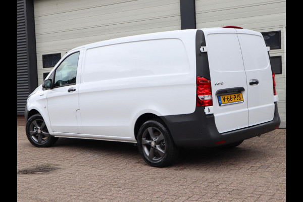 Mercedes-Benz eVito 112 66 kWh SoH 97,6 % AC + DC Snelladen L2 Lang - LM - Camera - 3 Zits - Betimmerd