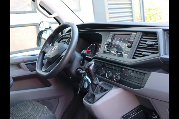 Volkswagen Transporter 2.0 TDI 150pk Automaat Euro 6 - Cruise - Camera - Trekhaak