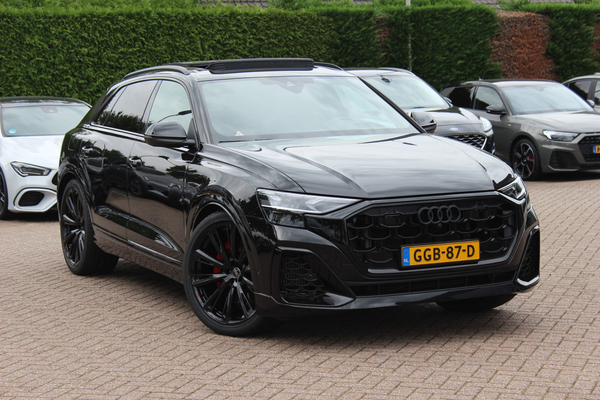 Audi Q8 60 TFSI e quattro Pro Line S Competition / SoH 95,9% / Trekhaak / Panoramadak / 360Camera / Head-up / B&O / Softclose / Achterasbesturing / 23'' / Laser LED / Keyless / Carbon intr. / Massage+Ventilatie / RS Seats / Dodehoek /  DAB