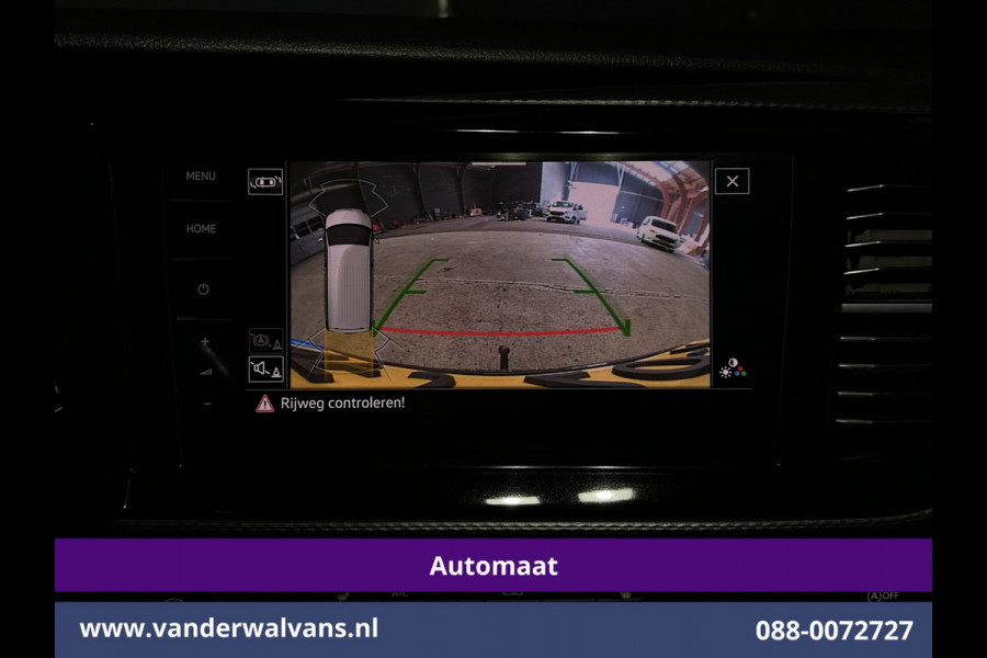 Volkswagen Transporter 2.0 TDI 200pk Automaat L2H1 Bulli inrichting Euro6 Airco | Camera | 2500kg Trekhaak | Imperiaal | Apple Carplay | LED Adaptieve Cruisecontrol, Android Auto LM Velgen, Lederen bekleding, Stoelverwarming, Parkeersensoren