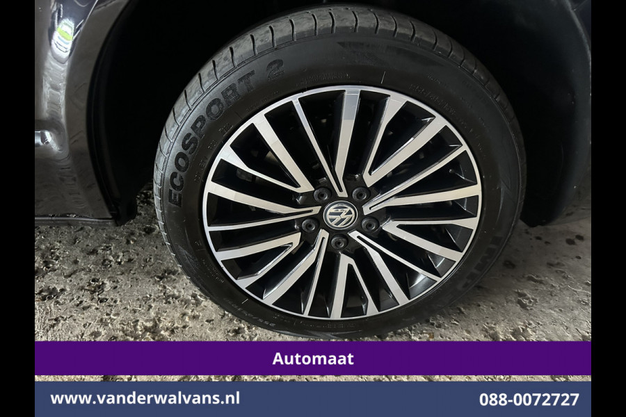 Volkswagen Transporter 2.0 TDI 200pk Automaat L2H1 Bulli inrichting Euro6 Airco | Camera | 2500kg Trekhaak | Imperiaal | Apple Carplay | LED Adaptieve Cruisecontrol, Android Auto LM Velgen, Lederen bekleding, Stoelverwarming, Parkeersensoren