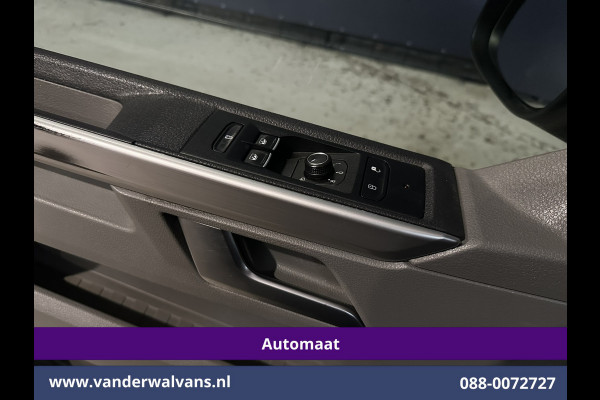 Volkswagen Transporter 2.0 TDI 200pk Automaat L2H1 Bulli inrichting Euro6 Airco | Camera | 2500kg Trekhaak | Imperiaal | Apple Carplay | LED Adaptieve Cruisecontrol, Android Auto LM Velgen, Lederen bekleding, Stoelverwarming, Parkeersensoren