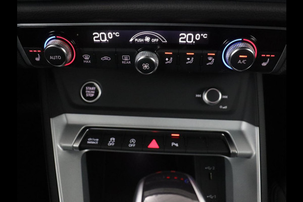 Audi Q3 35 TFSI S edition | Leder | Virtual Dashboard | Carplay | Stoelverwarming | Climate control | Cruise control | Camera | Park assist | Navigatie |