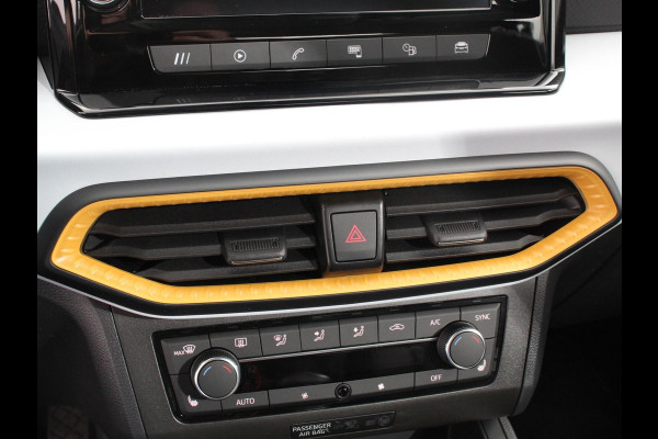 Seat Ibiza 1.0 MPI Style Navigatie Apple Carplay/Android Auto Climate Control Cruise Control Bluetooth
