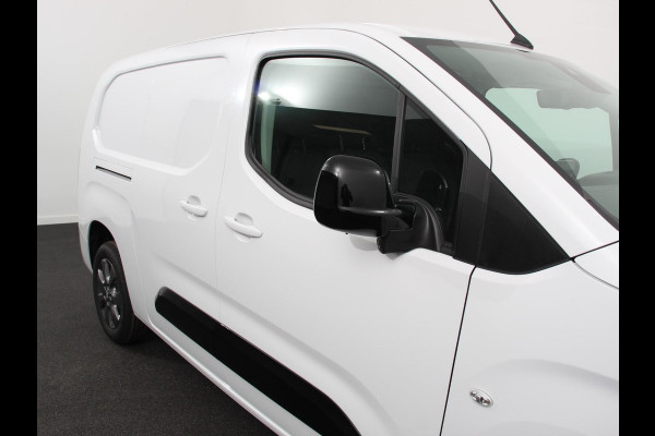 Opel Combo 1.5 BlueHDi 130 S&S L2 | Apple Carplay / Android Auto | Navigatie | Trekhaak | Airco | Camera | Cruise Control | Parkeersensoren V+A | DAB