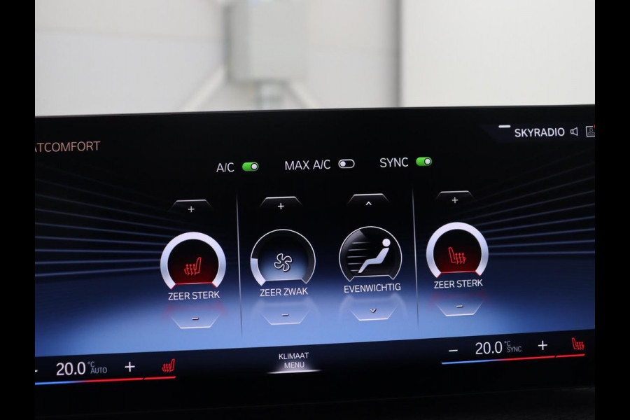 BMW i4 M50 High Executive 84 kWh | SOH 94.5% | Leder | Adaptive cruise | M-Sport stoelen | Head up | 360 camera | Memory | Stuur/stoel verwarming | M-sport stuur |