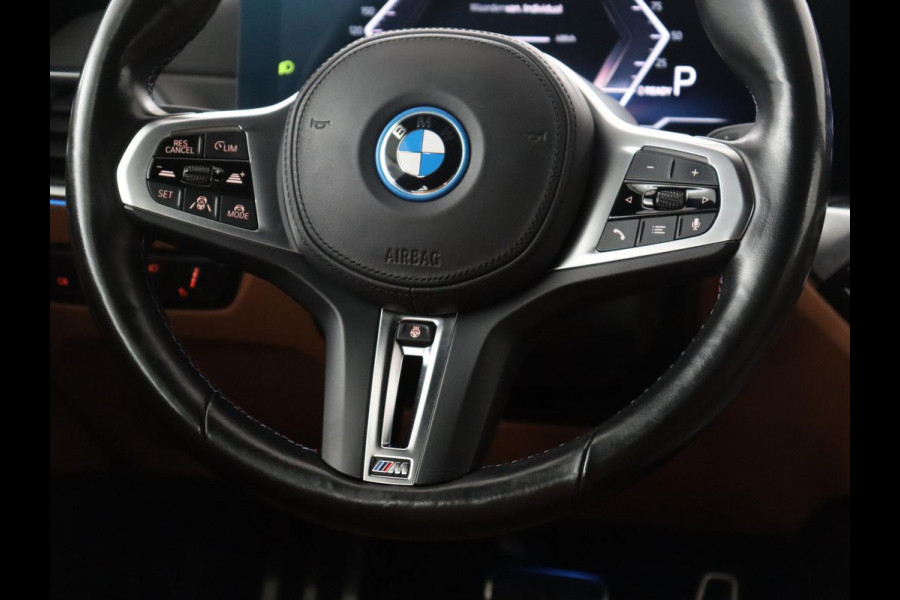 BMW i4 M50 High Executive 84 kWh | SOH 94.5% | Leder | Adaptive cruise | M-Sport stoelen | Head up | 360 camera | Memory | Stuur/stoel verwarming | M-sport stuur |