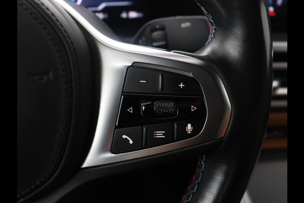 BMW i4 M50 High Executive 84 kWh | SOH 94.5% | Leder | Adaptive cruise | M-Sport stoelen | Head up | 360 camera | Memory | Stuur/stoel verwarming | M-sport stuur |
