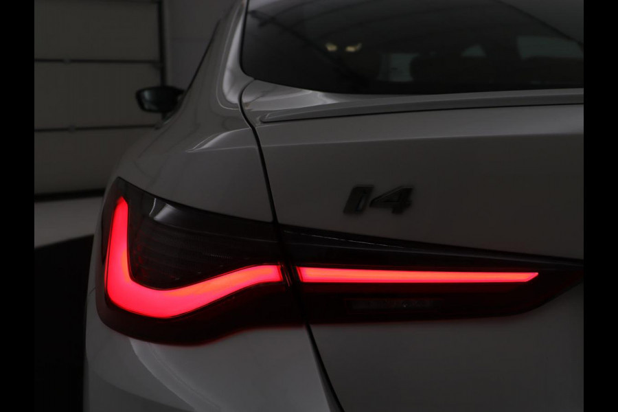 BMW i4 M50 High Executive 84 kWh | SOH 94.5% | Leder | Adaptive cruise | M-Sport stoelen | Head up | 360 camera | Memory | Stuur/stoel verwarming | M-sport stuur |