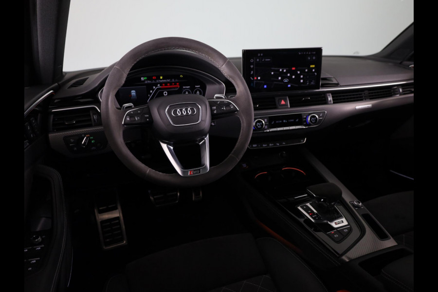 Audi A4 Avant 2.9 TFSI RS 4 quattro 450pk | Panoramadak | Adaptive cruise controle | Matrix | Trekhaak | Elektrisch verstelbare voorstoelen met geheugen | Stoelverwarming voor en achter