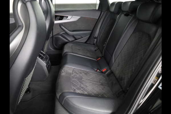 Audi A4 Avant 2.9 TFSI RS 4 quattro 450pk | Panoramadak | Adaptive cruise controle | Matrix | Trekhaak | Elektrisch verstelbare voorstoelen met geheugen | Stoelverwarming voor en achter