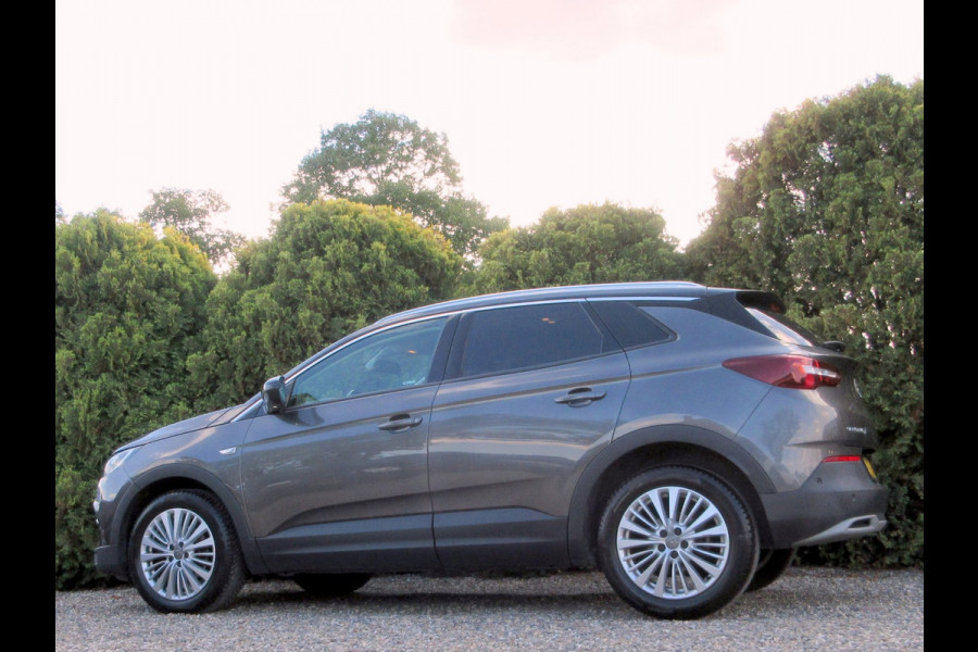Opel Grandland X 1.2 Turbo Innovation * Navi * Cruise * Pdc *