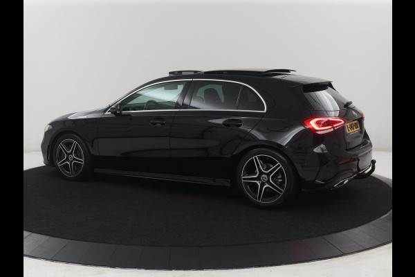 Mercedes-Benz A-Klasse 250 Premium Plus | AMG Line | Panoramadak | Trekhaak | Sfeerverlichting | Leder/alcantara | Burnmeister | Full LED | Stoelverwarming |