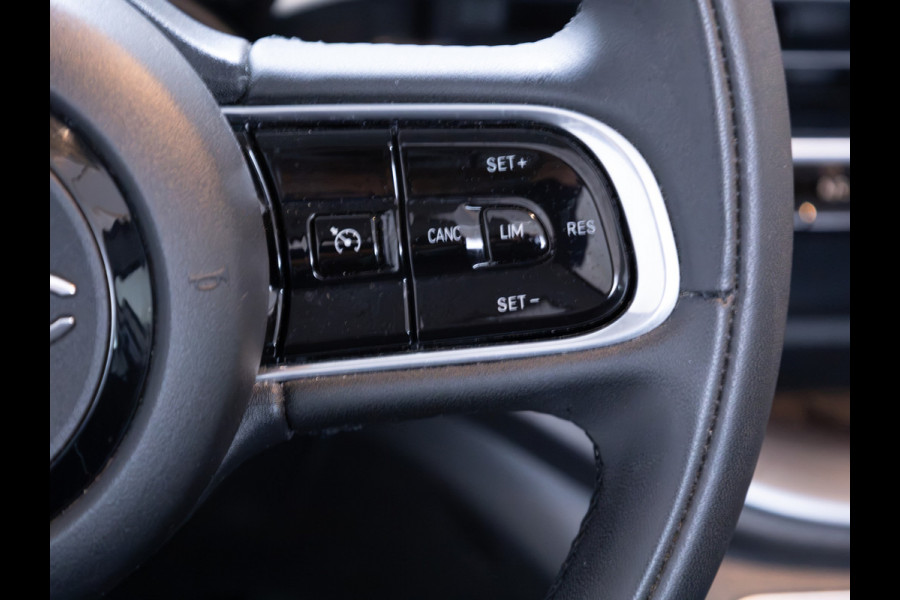 Fiat 500C Icon 42 kWh | Stoelverwarming | Camera | Cruise | PDC V+A | Apple Carplay/Android Auto | El.Kap Climate-Control, Lane-Assist, Side Assist