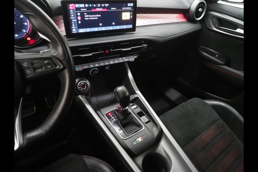 Alfa Romeo Tonale 1.5T Hybrid Edizione Speciale | Adaptive Cruise | Camera | Keyless | Sfeerlicht | Stoel/Stuurverwarming | LED