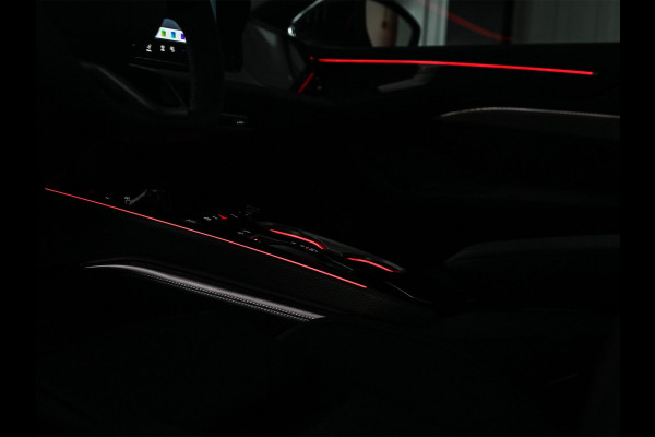 Audi A6 Avant 2.0 e-hybrid quattro S edition Competition | Panoramadak | 5 Jr Garantie | B&O | Achterasbesturing | Ambiance Interieur | 360 Camera | Trekhaak | Memory-Seat | Stoelverwarming | Passagiers Display | Active Cruise |