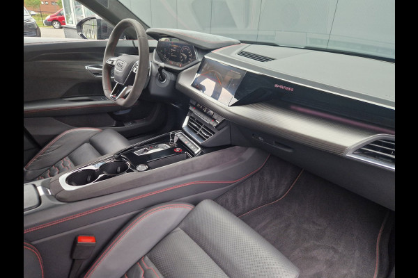 Audi e-tron GT RS 93 kWh/Luchtvering/BTW/Matrix/Carbon