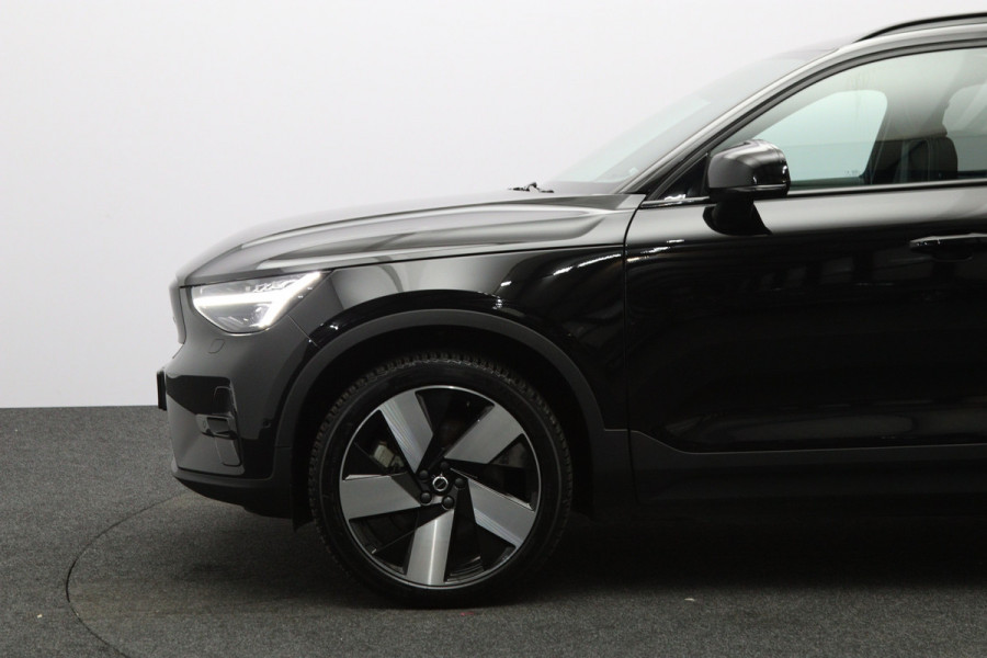 Volvo XC40 Recharge Twin Ultimate 82 kWh 408 PK, SOH 96 %, Panoramadak, Harman/Kardon, 360 Camera, 4X Stoelverwarming